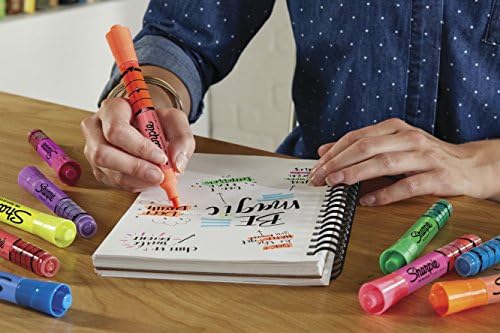 Маркери за маркери Sharpie Ink Съвет за Длета, Различни Флуоресцентни, 4 референтна рамка (2021244)